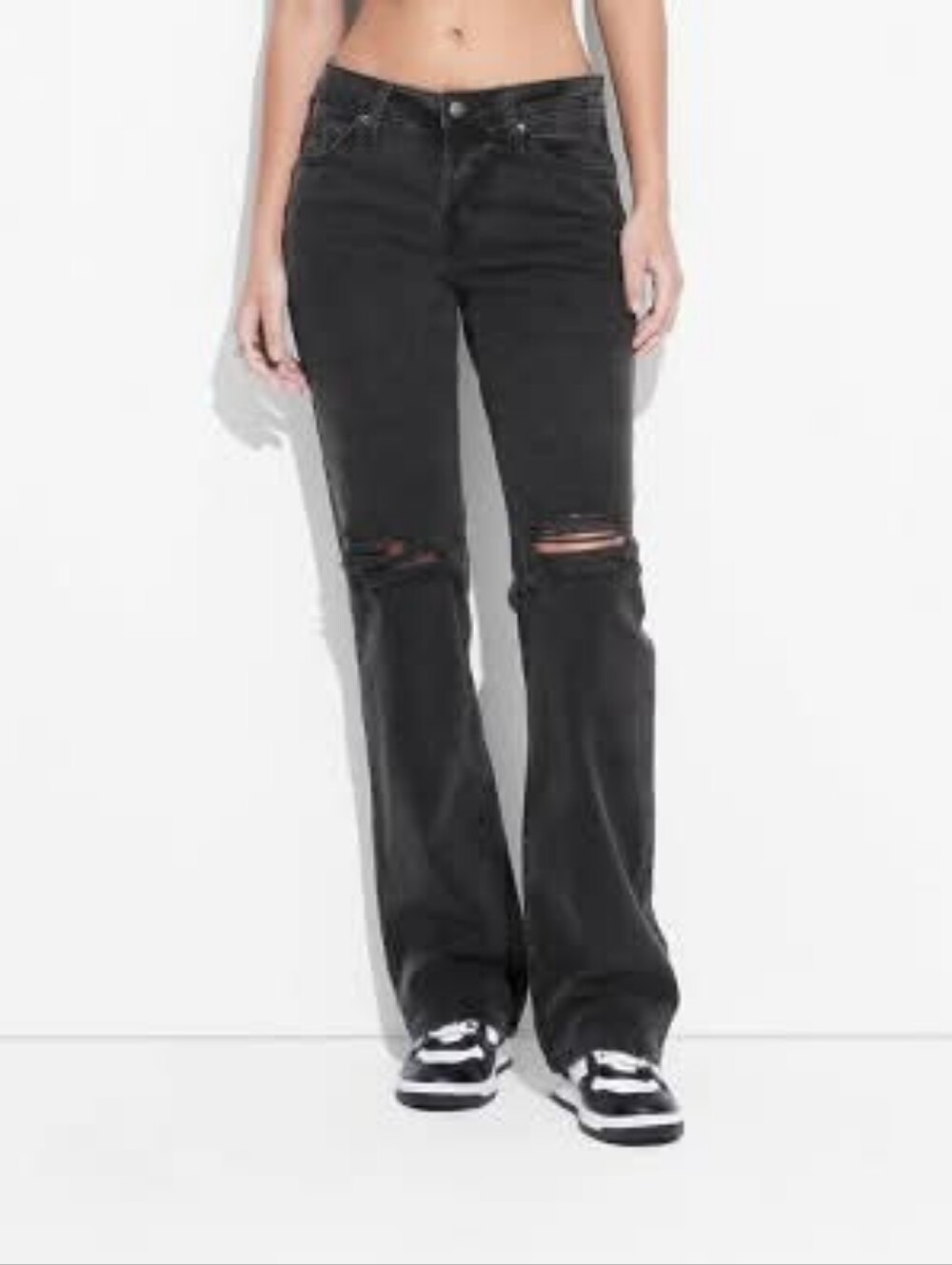 Wild Fable Low Rise Boot cut Distressed Jeans 8